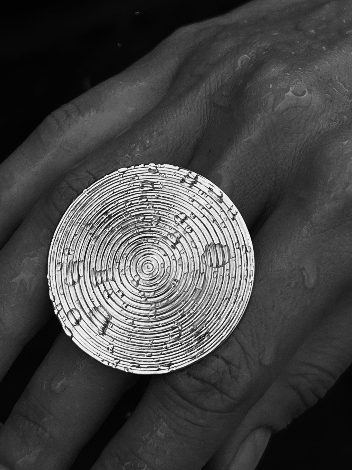Circle Ring